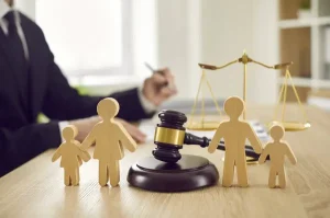 Divorce judiciaire – avocate en droit de la famille à Paris